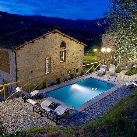 Suite Accommodation Mastiano エクステリア 写真