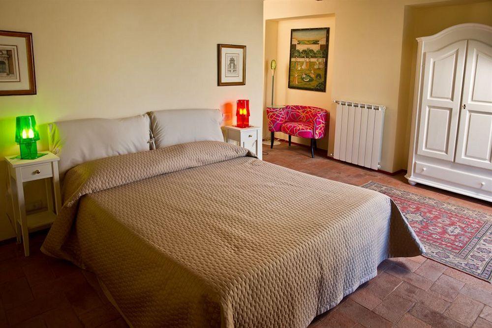Suite Accommodation Mastiano エクステリア 写真