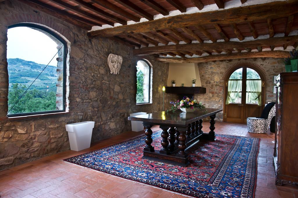 Suite Accommodation Mastiano エクステリア 写真